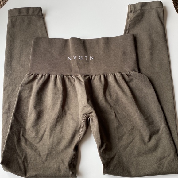New NVGTN Olive Solid Seamless Leggings Small - Picture 3 of 5